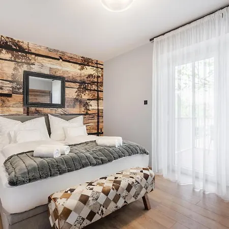 Apartament Radnoti *