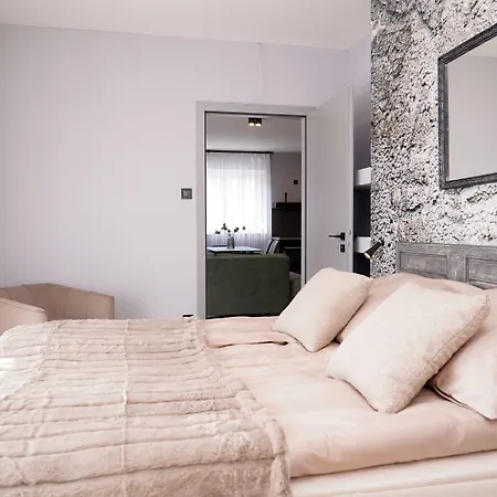 Apartment Radnoti *