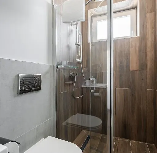 Apartament Radnoti *